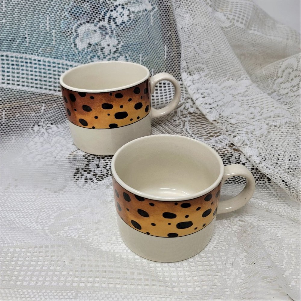 Majesticware by Sakura Stoneware Tribe 1997 Cups Two (2) - Picture 5 of 10